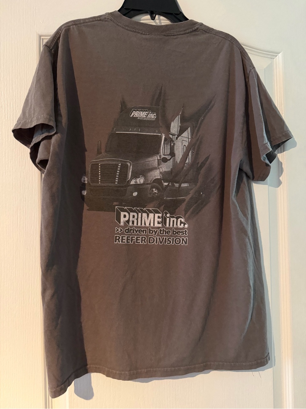 Prime inc. trucking graphic tee - Picture 4 of 4